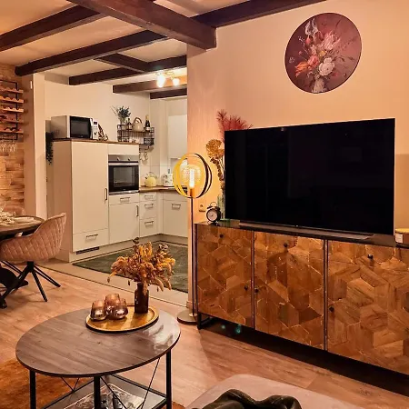 Stall & Glut - Mit Sauna & Kaminofen Дом отдыха Бад-Цвишенан